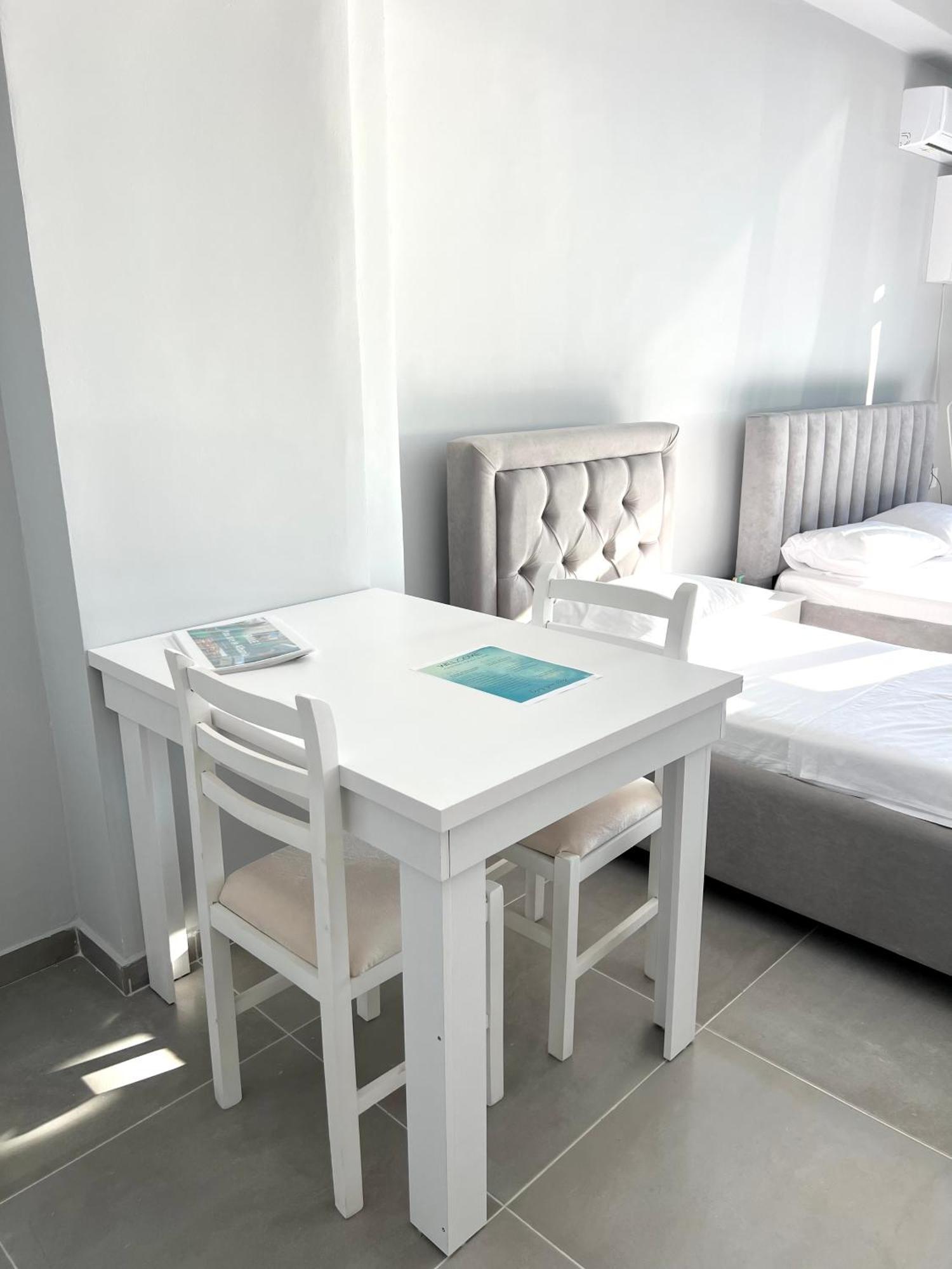 Sea You Soon Apartments Vlorë Εξωτερικό φωτογραφία