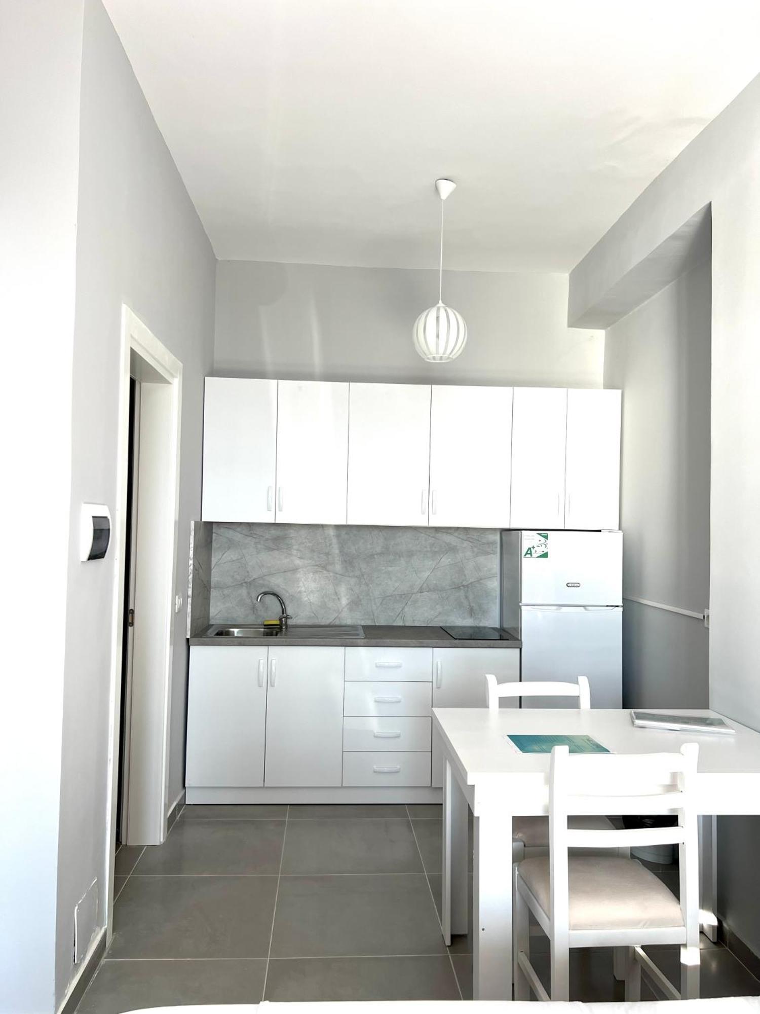Sea You Soon Apartments Vlorë Εξωτερικό φωτογραφία