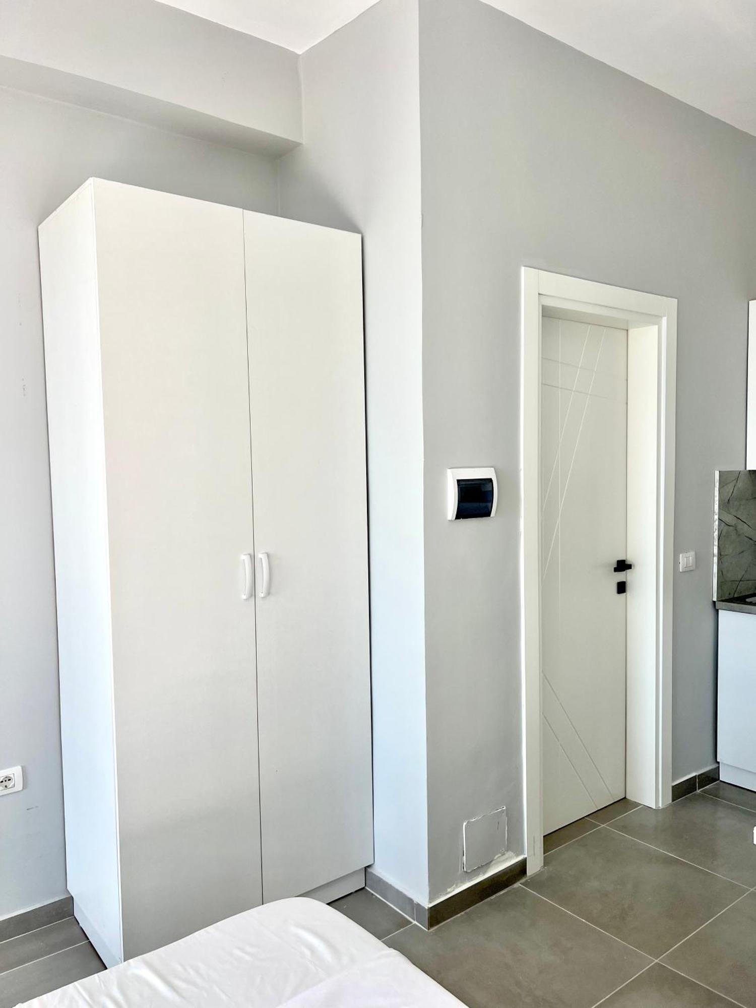 Sea You Soon Apartments Vlorë Εξωτερικό φωτογραφία